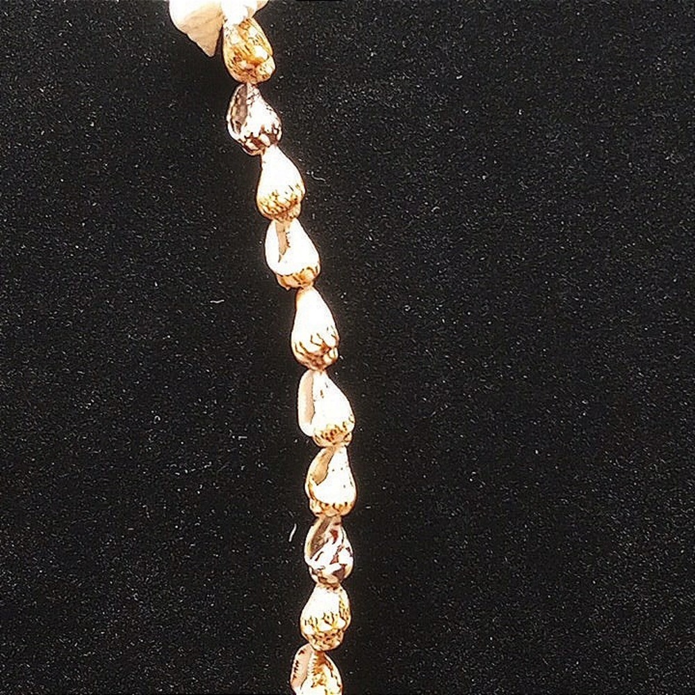Hawaiian Seashell‎ Necklace Flower Charm Beach Boho 32 in. - Picture 3 of 8